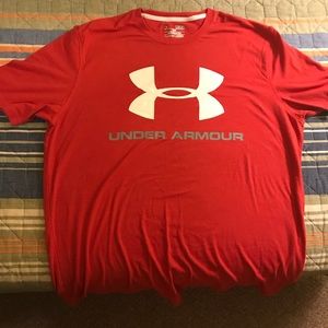 Men’s Under Armour Short Sleeve Shirt